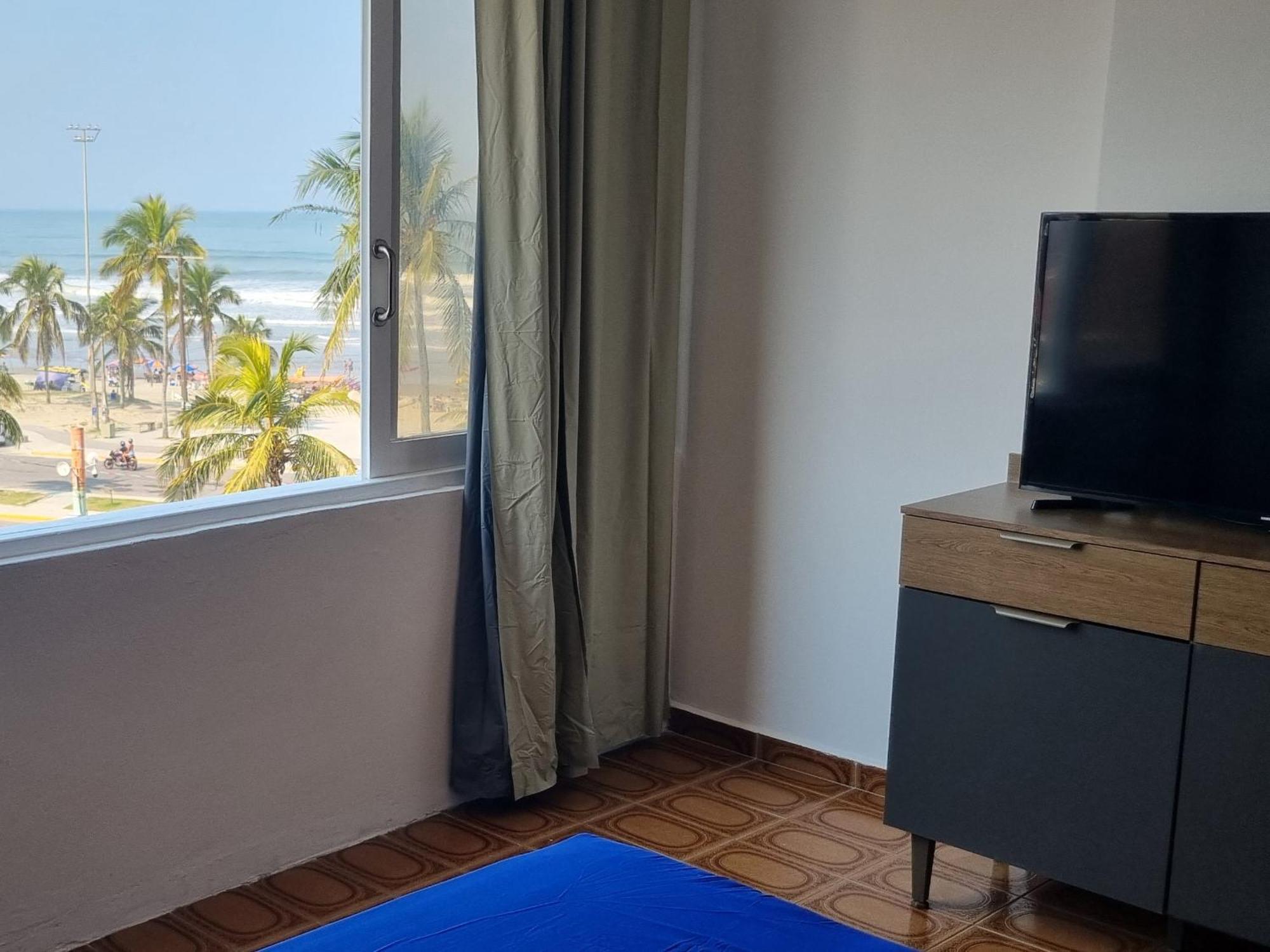 Apto Em Frente Ao Mar - Predio Redondo เปรูอิบี ภายนอก รูปภาพ
