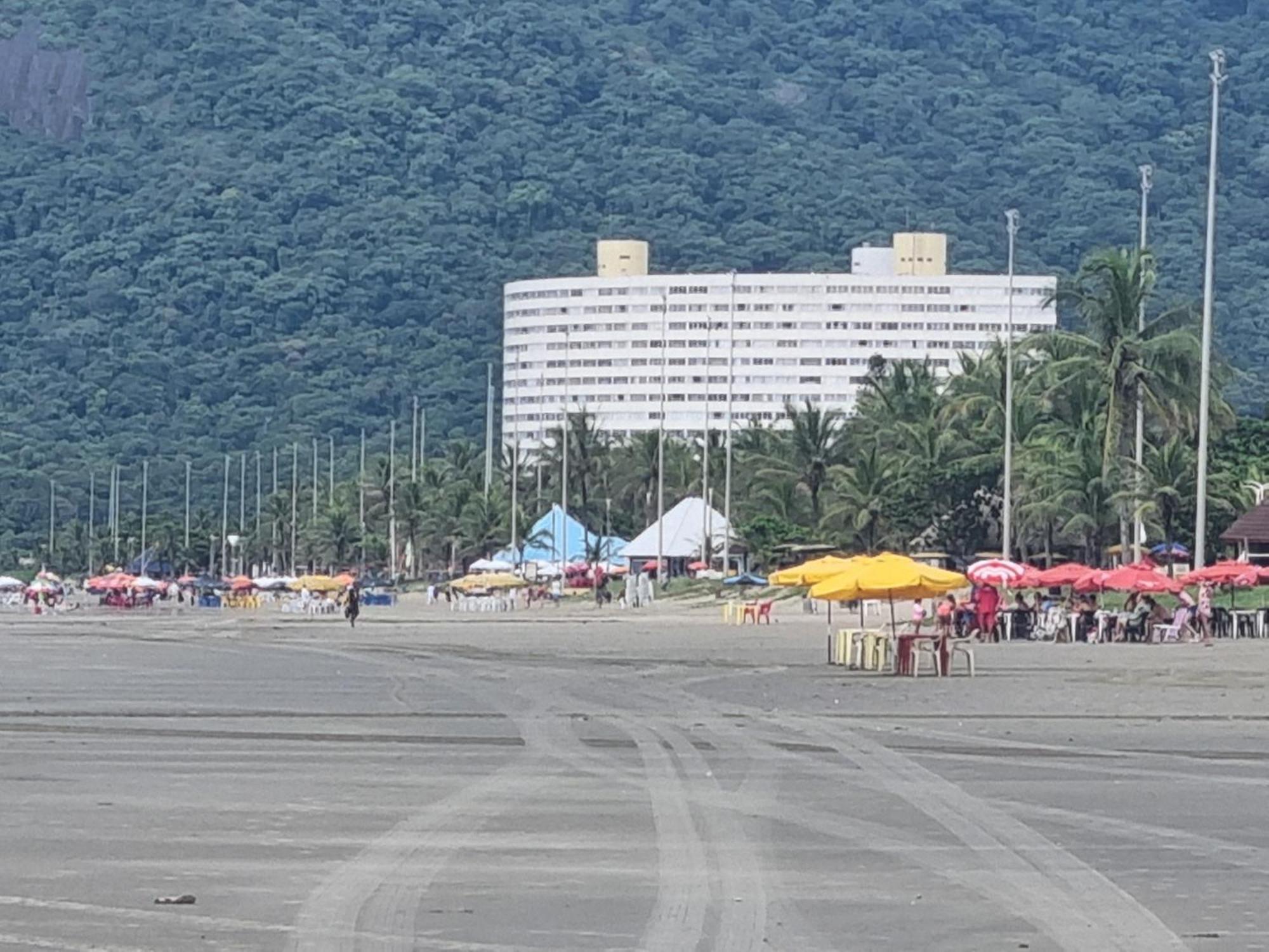 Apto Em Frente Ao Mar - Predio Redondo เปรูอิบี ภายนอก รูปภาพ